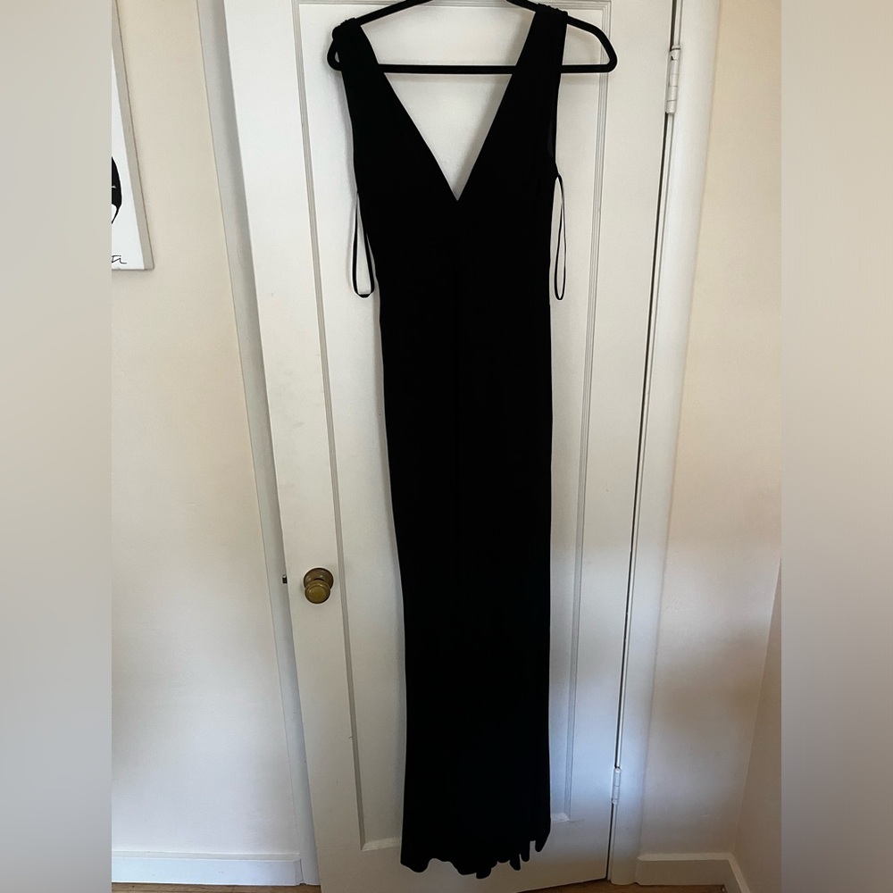 Black Formal Black Tie Long Gown (Brand: White House Black Market) size Small